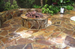 Gas Fire Pit with Lava Rock